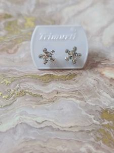 set of 2 Pairs Cute Stud Earrings || Get any