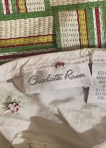 Vintage 2000s Embroidered Rosebud Cami