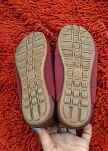 SMART RED LOAFERS FOR WOMEN