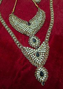 Wine Colour Kundan Jwellery Set