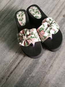 Light Weight Heels Sandal