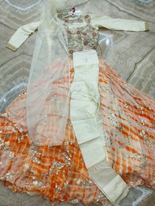 Lightweight Party Wear Gown