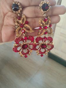 Elegant Red &amp; Gold Floral Earrings