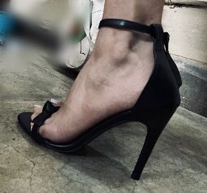Chic Black Ankle Strap Heels