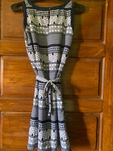 Chic Geometric Print Sleeveless Dress