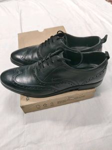 Clarks Black Leather Wingtip Brogues
