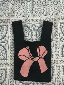 wrist tote bag