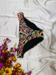 🇳🇿💫🎀Colorful Paisley Bikini Bottom
