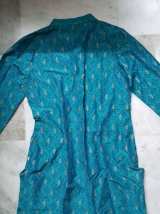 Elegant Teal Kurta with Gold Print