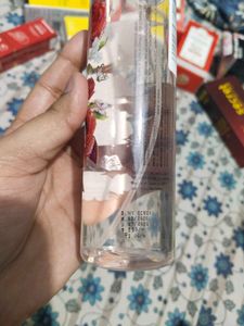 Nykaa Wanderlust English Country Rose Mist