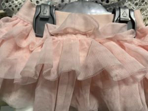 Carter’s Imported Skirt For Gir 6 Months