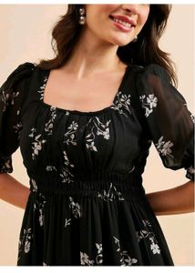 Chic Black Floral Midi Dress
