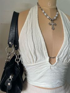 Halterneck heart top 🤍
