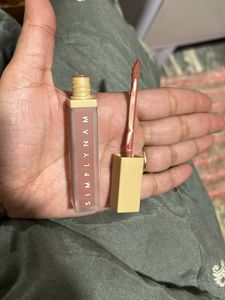 Liquid Lipstic Shade Dolly