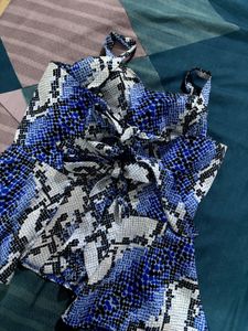 Stylish Blue Snake Print Top