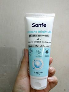 Sanfe Instant BrightUp D-Tan Face Wash