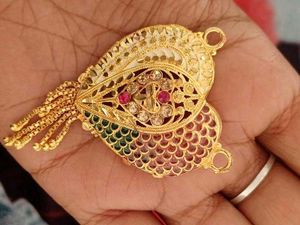 Gold Pleated Mangalsutra