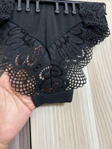 M&amp;S Lace SLIP Thong