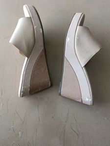 Chic Nude Slide Sandals