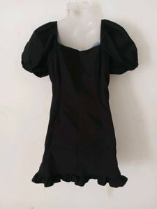Chic Black Puff Sleeve Ruched Mini Dress