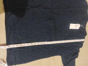 Men's Textured Knit Sweater