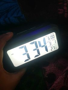 Digital Table Clock Working