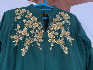 Elegant Green Embroidered Kurta Set
