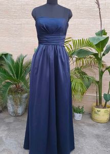 Elegant Navy Blue Strapless Gown