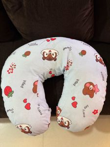Cute Baby Feeding Pillow