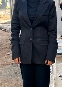 Black Classic Blazer
