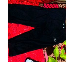 Capri For Women Black Colour