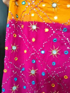 Georgette Saree With Blouse And Petticoat