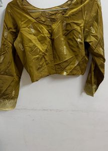 Silk Saree with Golden Bord