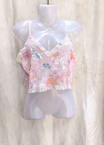 14V. Floral Lace Trim Cami Top