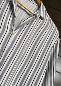 Classic Striped oversized Button-Up Shirt
