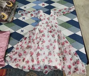 Beautiful Floral Print Gown