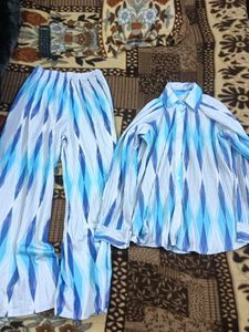 Blue &amp; White Print Matching Set