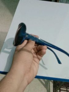 Stylish Blue Oval Sunglasses
