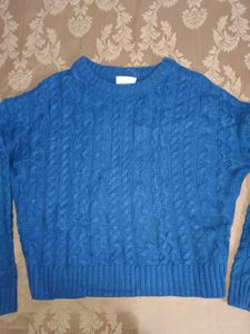 Chic Cable Knit Blue Sweater
