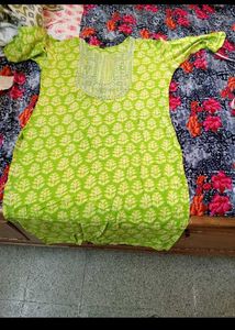 Elegant Green Printed Kurta Set