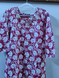 Red &amp; White Floral Kurta Set- 40 Size