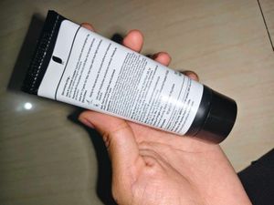 Deconstruct Sunscreen SPF 50+cute freebies