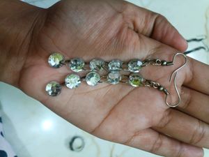 Beautiful Earing Set (pair Of 6)
