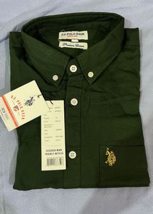Men's Green Button-Down Shirt