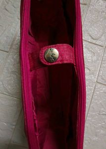 Thirty One Brand Make up kit