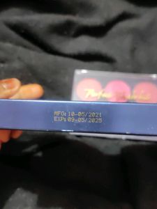 Cvb Blush Pallette