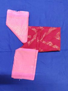 Elegant Red &amp; Pink Saree with Gold Print