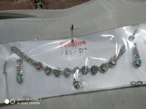 Sparkling Jewellery Set