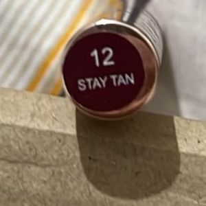 INSIGHT COSMETICS 24HRS NONTRANSFER MATTE LIPSTICK