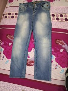 Stylish Distressed Blue Denim Jeans